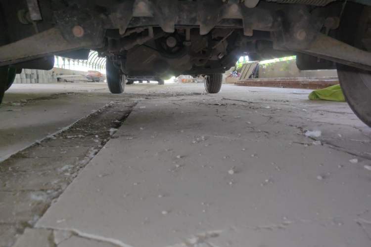 Used Foton Xiangling V  Chassis Front