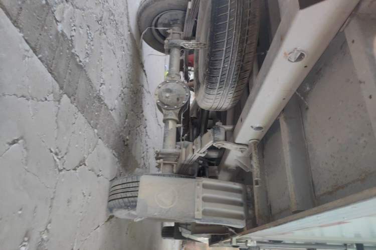 Used Foton Xiangling V  Chassis Rear Right