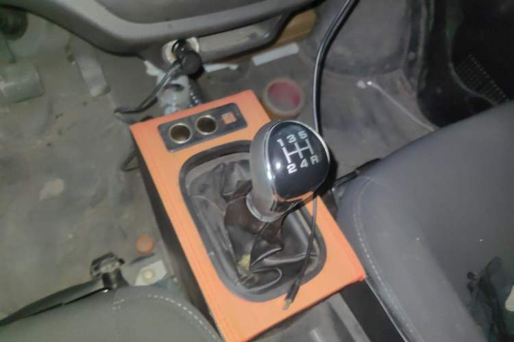 Used Foton Xiangling V  Gear Lever