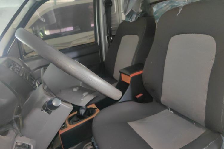 Used Foton Xiangling V  Left Front Seat