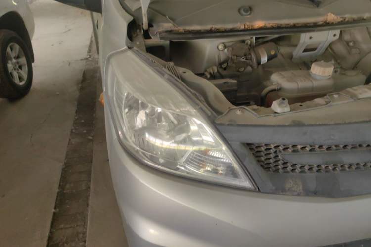 Used Foton Xiangling V  Right Front Headlight