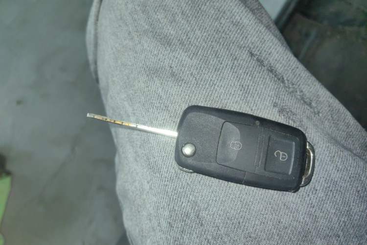 Used Foton Xiangling V  Vehicle Key