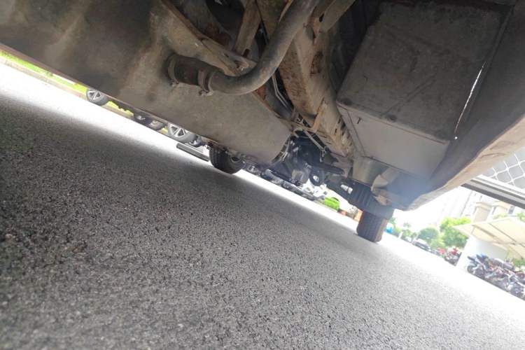 Used Foton Xiangling V  Chassis Rear Right