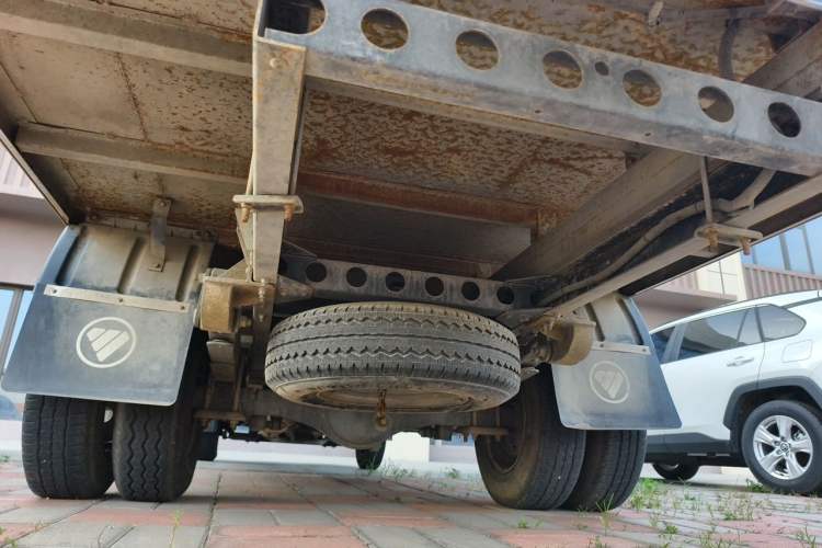 Used Foton Xiangling V  Chassis Rear
