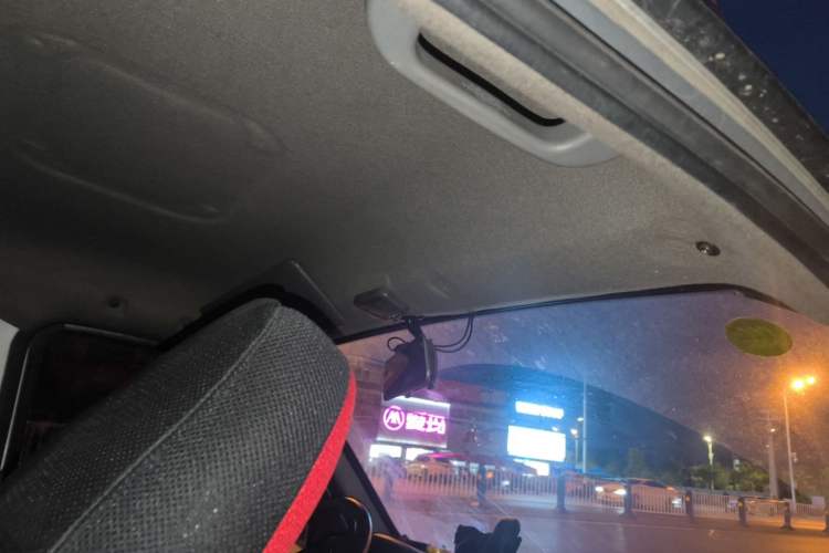 Used Foton Xiangling V  Headliner