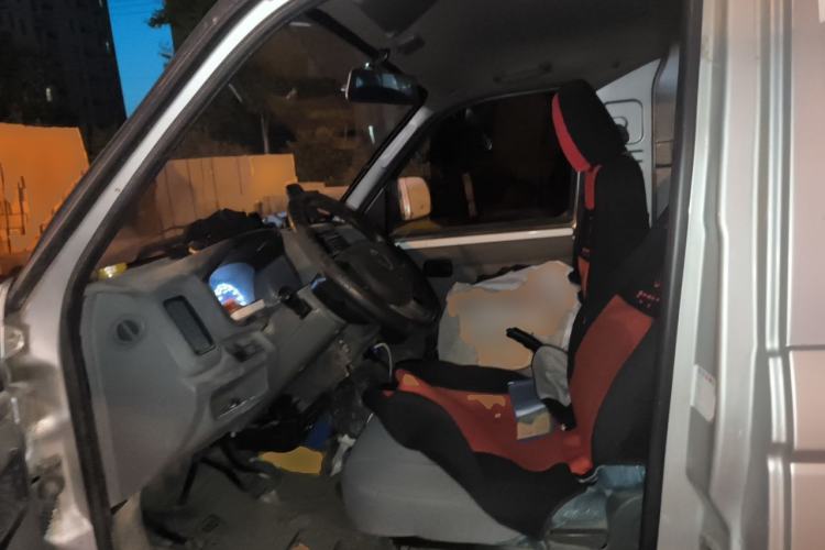 Used Foton Xiangling V  Left Front Seat