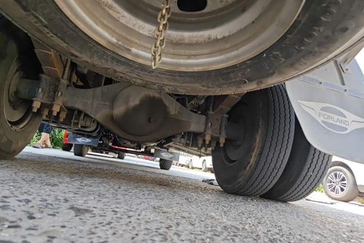 Used Foton Xiangling V  Chassis Rear