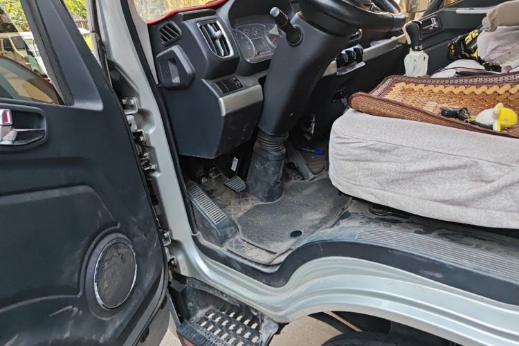 Used Foton Xiangling V  Driver Seat