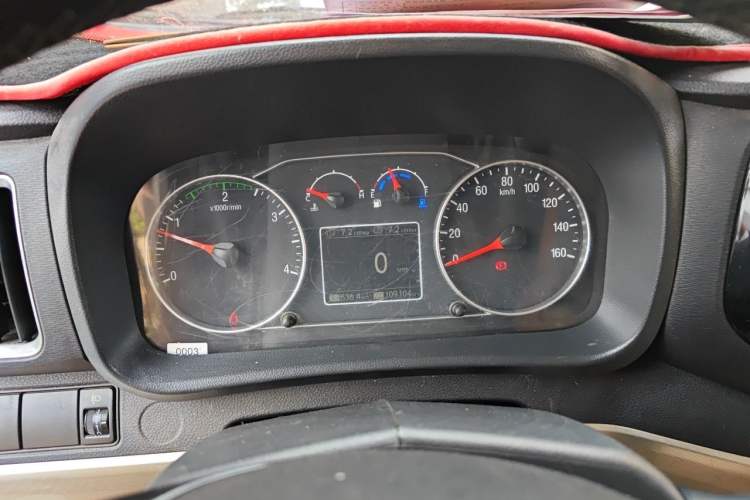 Used Foton Xiangling V  Instrument Cluster