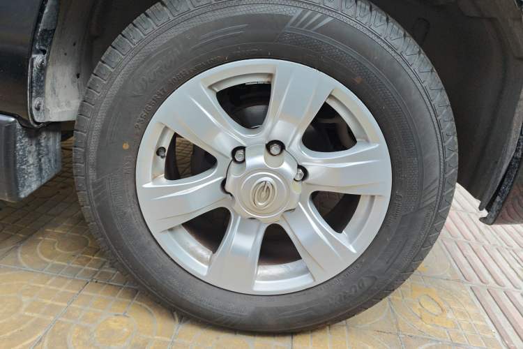 Used GAC Gonow Aoosed G5 2012 2.0L Manual Two-Wheel-Drive Elite Edition Right Front Wheel Hub