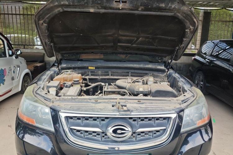 Used GAC Gonow Aoosed GX5 2012 2.4L Automatic Gasoline 4x4 Fashion Edition Engine Bay