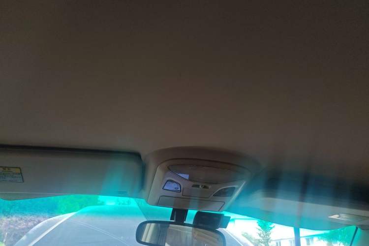 Used GAC Gonow Aoosed GX5 2012 2.4L Automatic Gasoline 4x4 Fashion Edition Headliner
