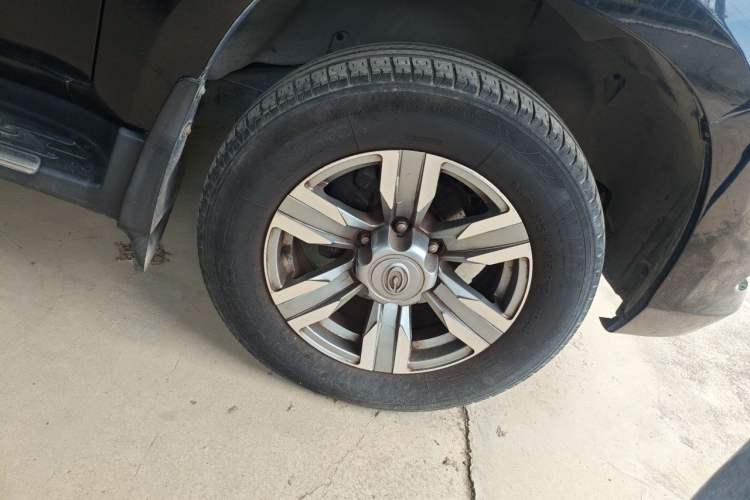 Used GAC Gonow Aoosed GX5 2012 2.4L Automatic Gasoline 4x4 Fashion Edition Right Front Wheel Hub