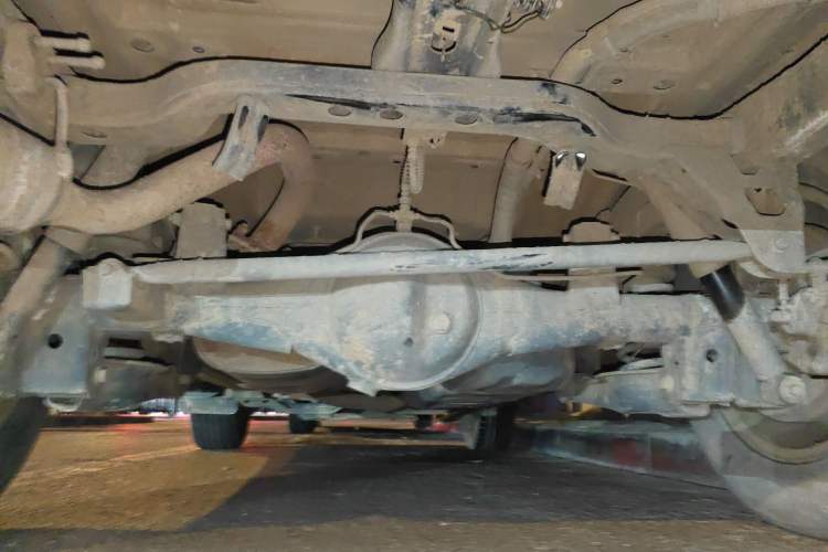 Used GAC Gonow Aoosed GX5 2012 2.4L Manual Gasoline 4x4 with Sunroof Chassis Rear