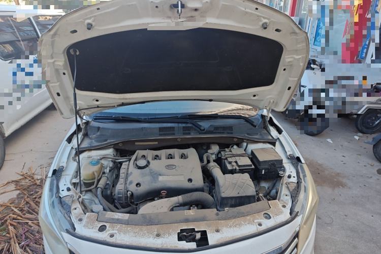 Used GAC Gonow E Mei 2014 1.6L Manual Luxury Model Engine Bay