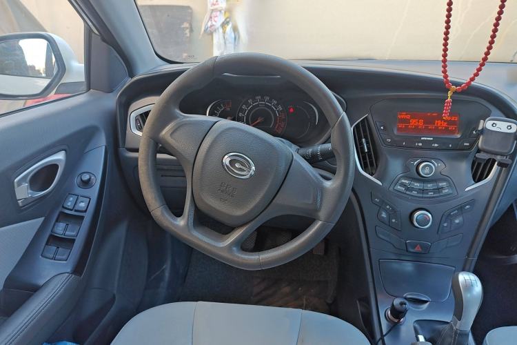 Used GAC Gonow E Mei 2014 1.6L Manual Luxury Model Steering Wheel