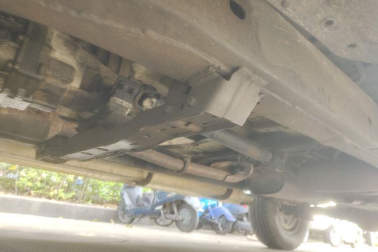Used GAC Gonow GP150 2015 2.5T Two-Wheel Drive Deluxe Version GA4D25TCI Chassis Front Left