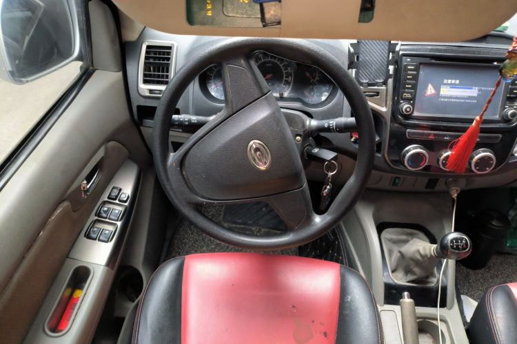 Used GAC Gonow GP150 2015 2.5T Two-Wheel Drive Deluxe Version GA4D25TCI Steering Wheel