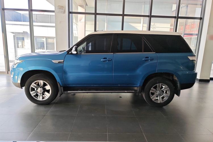 Used GAC Gonow GX6 2015 2.4L Two-Wheel-Drive Flagship Edition Exterior 3