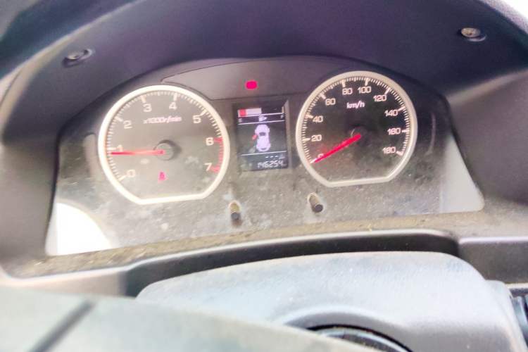 Used GAC Gonow Starry 2013 1.5L Seven-Seater Elite Model Instrument Cluster