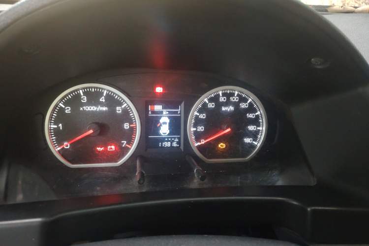 Used GAC Gonow Starry 2013 1.5L Seven-Seater Luxury Model Instrument Cluster