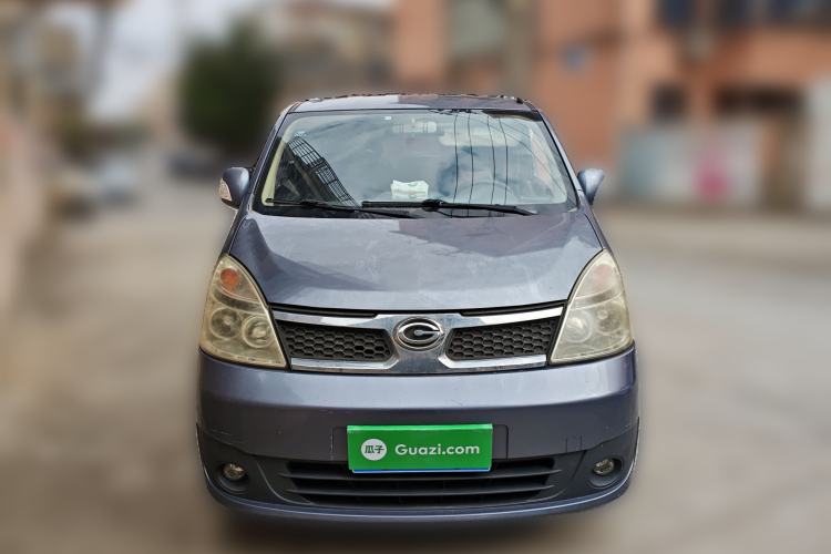 Used GAC Gonow Starry 2013 1.5L Seven-Seater Luxury Model Front