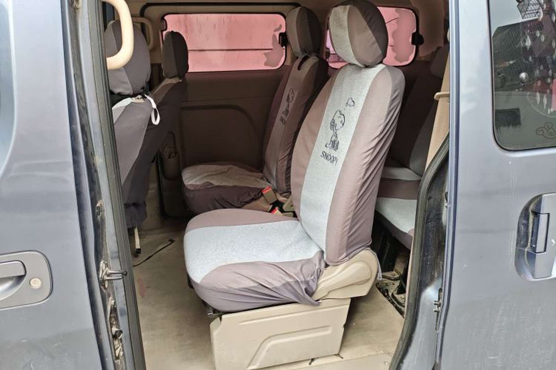 Used GAC Gonow Starry 2013 1.5L Seven-Seater Luxury Model Left Rear Seat