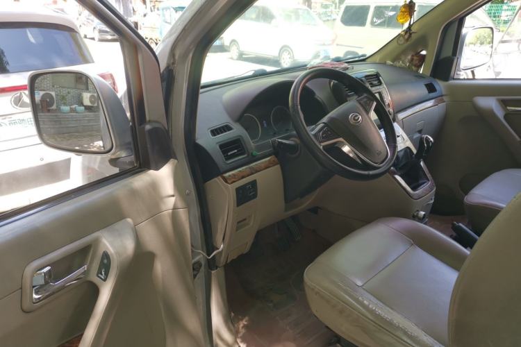 Used GAC Gonow Starry 2013 1.5L Seven-Seater Luxury Model Driver Seat