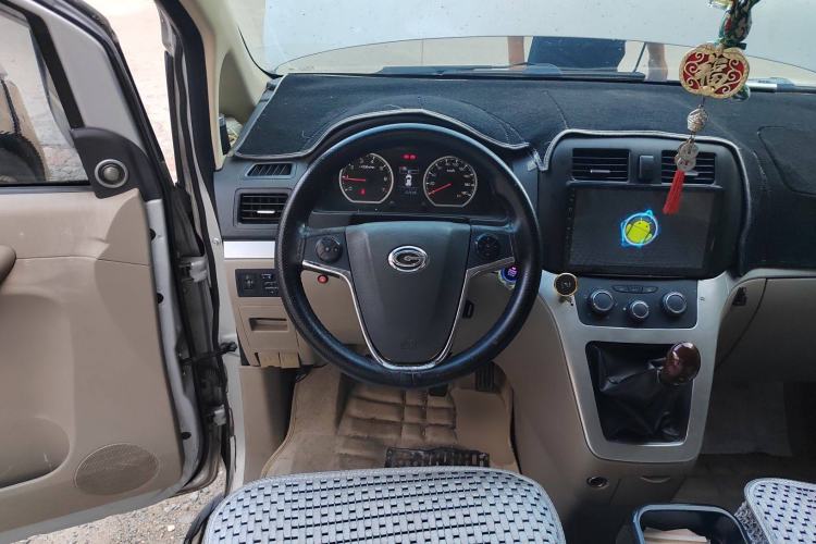 Used GAC Gonow Starry 2013 1.5L Seven-Seater Luxury Model Steering Wheel