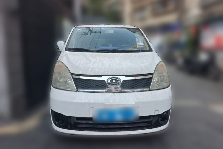 Used GAC Gonow Starry 2013 1.5L Seven-Seater Supreme Model Front