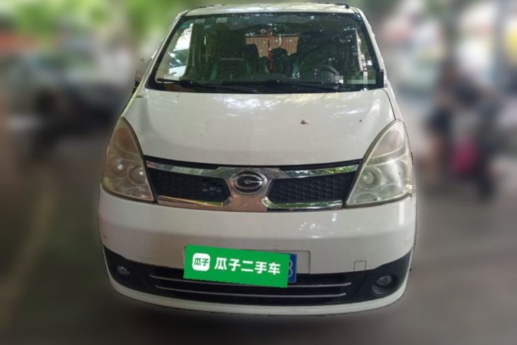 Used GAC Gonow Starry 2013 1.5L Seven-Seater Luxury Model Front