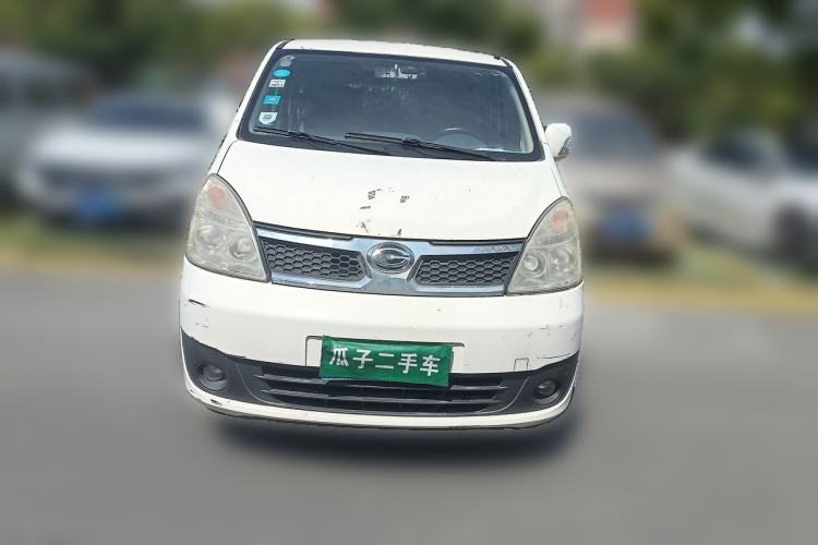 Used GAC Gonow Starry 2013 1.5L Seven-Seater Luxury Model Front
