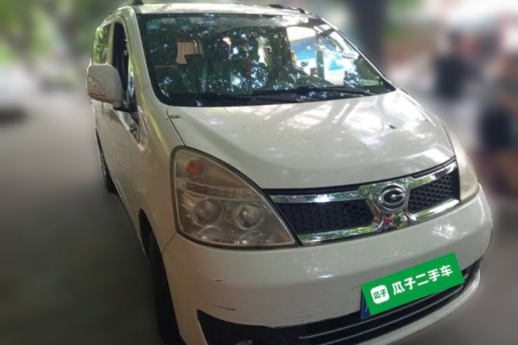Used GAC Gonow Starry 2013 1.5L Seven-Seater Luxury Model Front Right 45 Deg