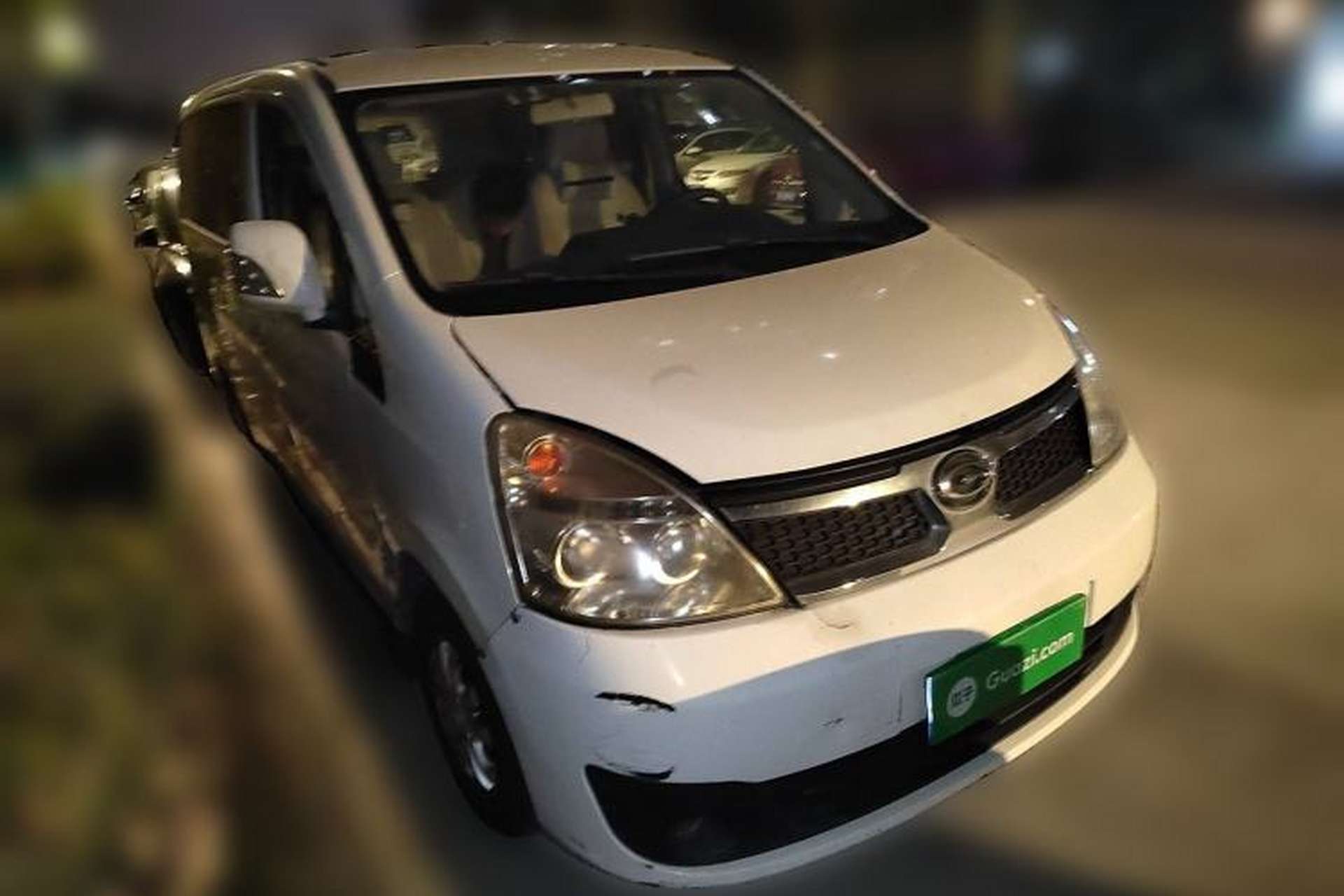 Used GAC Gonow Starry 2013 1.5L Seven-Seater Luxury Model Front Right 45 Deg