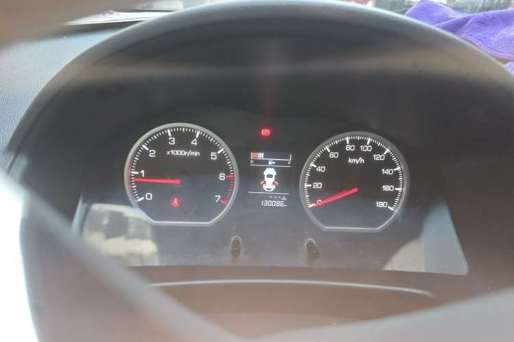 Used GAC Gonow Starry 2013 1.5L Seven-Seater Supreme Model Instrument Cluster
