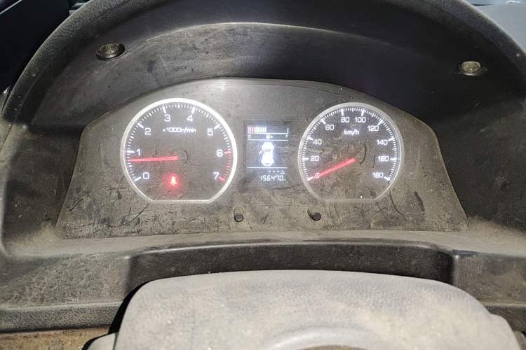 Used GAC Gonow Starry 2013 1.5L Seven-Seater Supreme Model Instrument Cluster