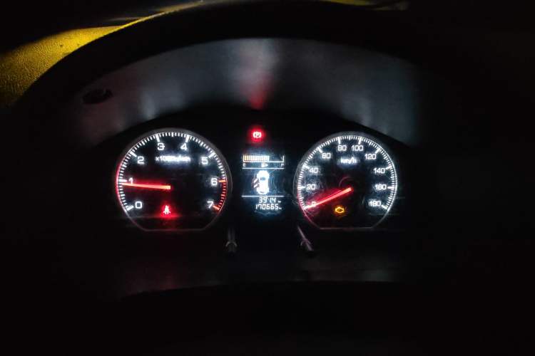 Used GAC Gonow Starry 2013 1.5L Seven-Seater Luxury Model Instrument Cluster
