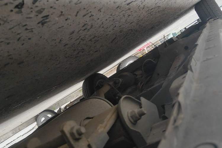 Used GAC Gonow Starry 2014 1.5L Luxury Model Chassis Rear Left