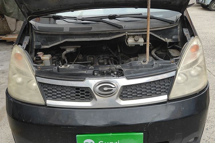 Used GAC Gonow Starry 2014 1.5L Luxury Model Engine Bay