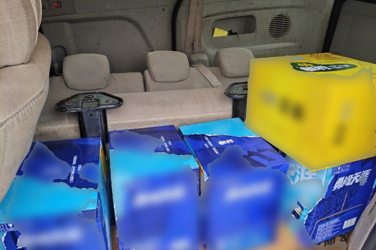 Used GAC Gonow Starry 2014 1.5L Comfort Model Left Rear Seat