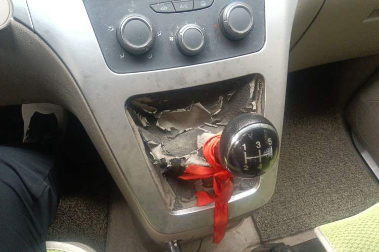 Used GAC Gonow Starry 2014 1.5L Luxury Model Gear Lever