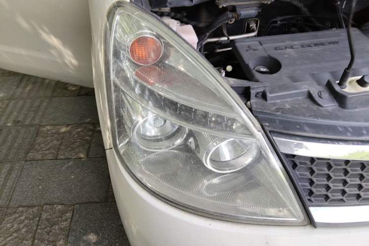 Used GAC Gonow Starry 2014 1.5L Luxury Model Right Front Headlight