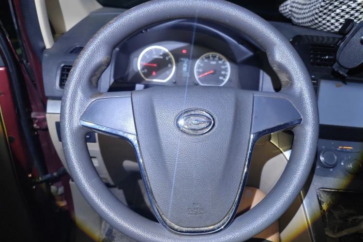 Used GAC Gonow Starry 2015 1.5L Elite Model Steering Wheel