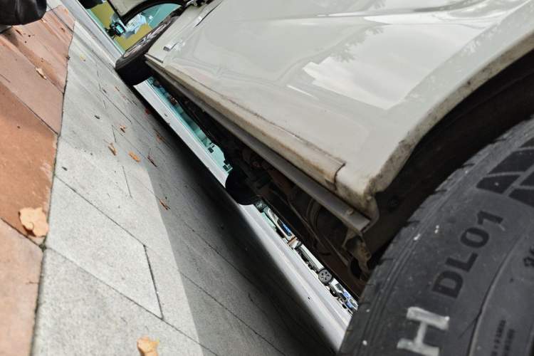Used GAC Gonow Starry  Chassis Rear Left