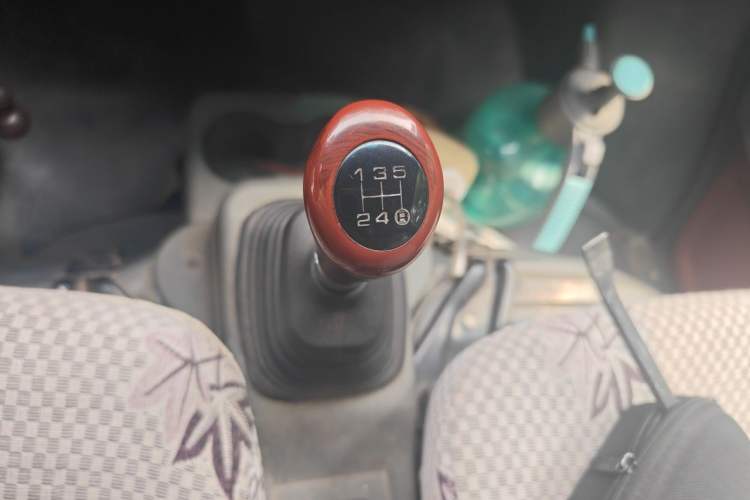 Used GAC Gonow Xingwang 2010 1.0L Base Version (Air Conditioning) Gear Lever