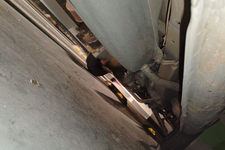 Used GAC Gonow Xingwang 2012 1.0L Value Edition Chassis Rear Right