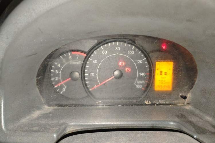 Used GAC Gonow Xingwang 2012 1.0L Value Edition Instrument Cluster