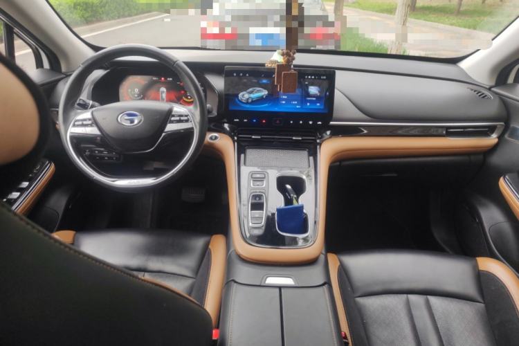 Used GAC Group EA6 2021 Deluxe Edition Center Console