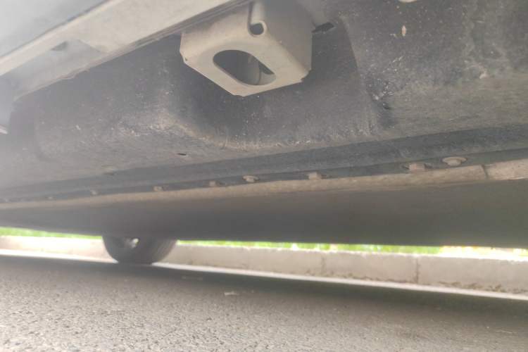 Used GAC Group EA6 2021 Deluxe Edition Chassis Rear Left