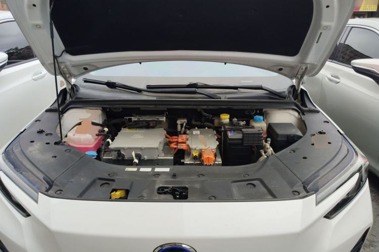 Used GAC Group EA6 2021 Luxury Edition Engine Bay